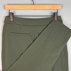 Lululemon Tapered Leg Mid Rise 7/8 Pants Women's Small Green Drawstring Pockets